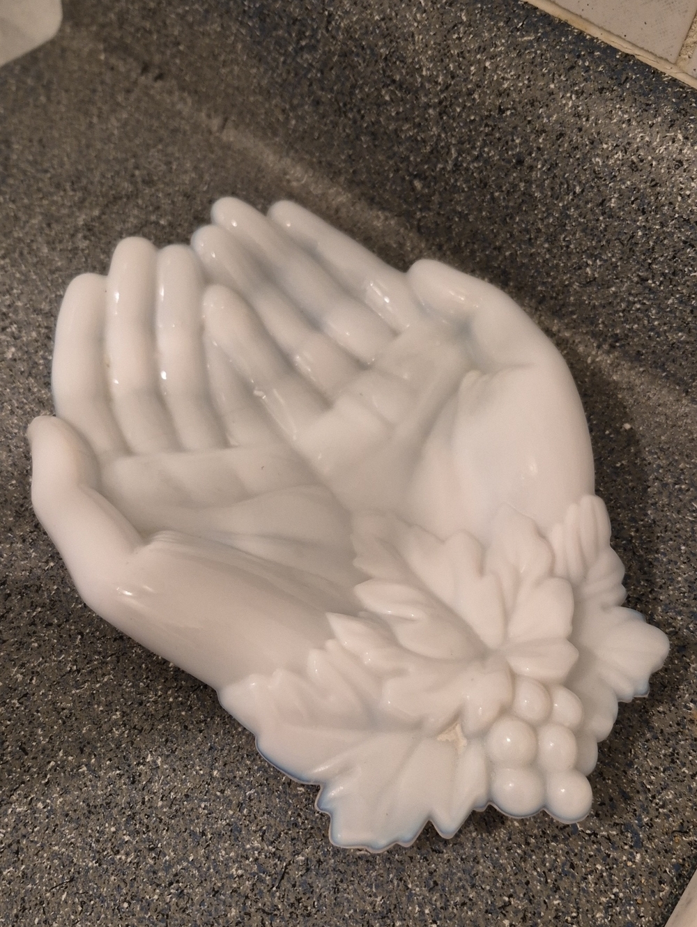 Vintage Westmoreland Milk Glass Open Hands Trinket mid-century Dish